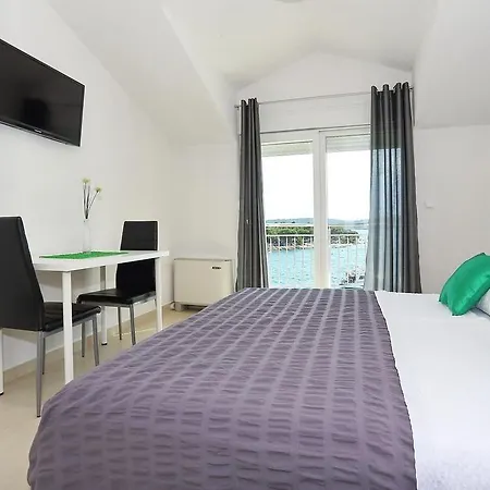 Apartments Dado Trogir Pokoj fotografie