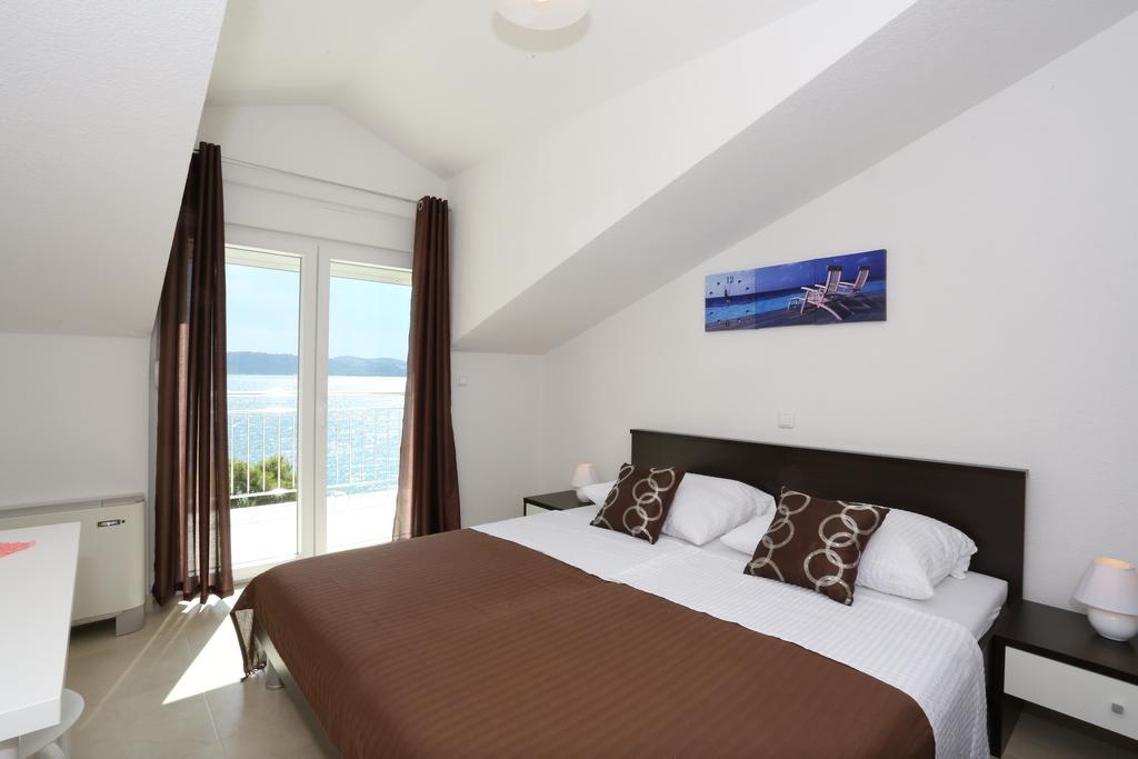 Apartment Dado Trogir