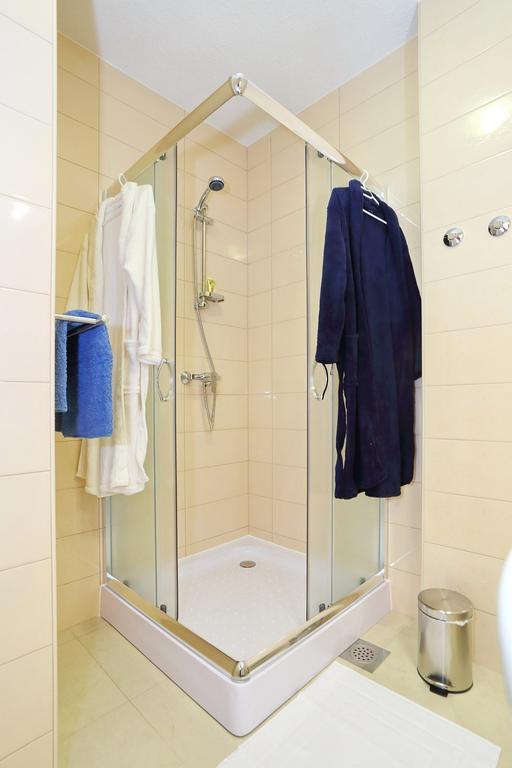 Dado Apartment