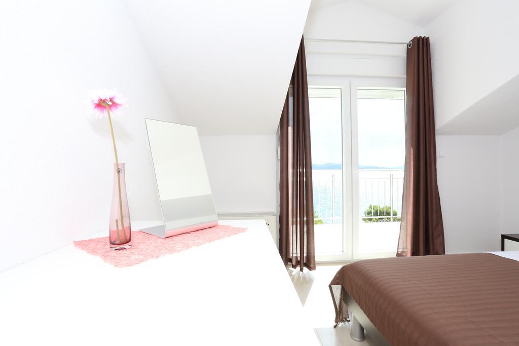 Dado Apartment
