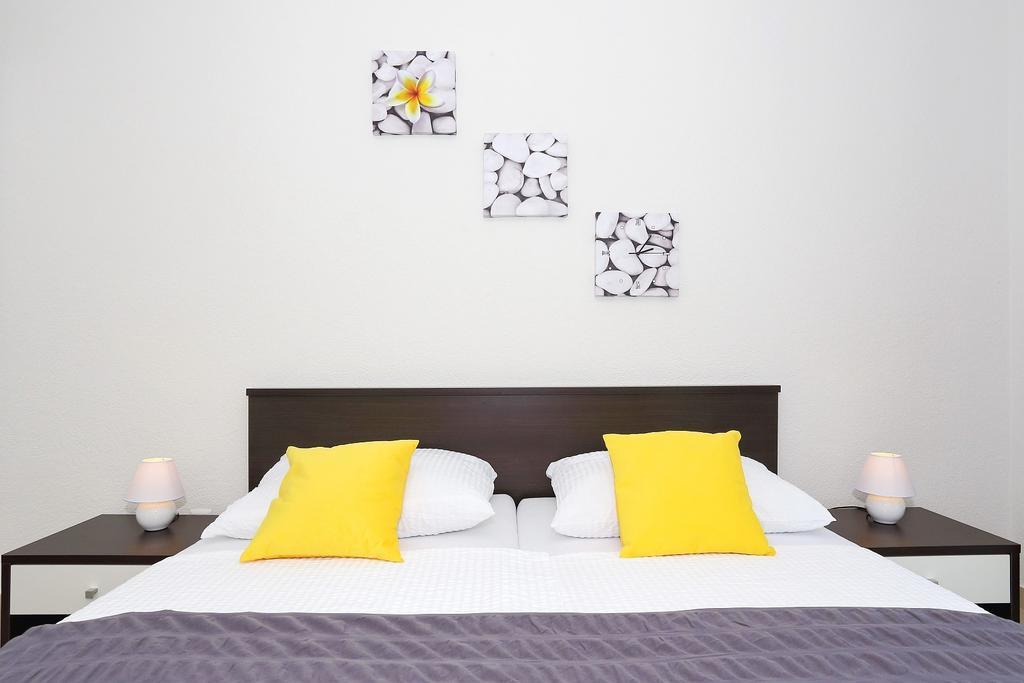 Dado Apartment *