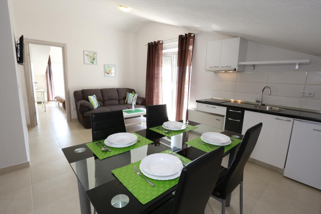 Apartment Dado Trogir